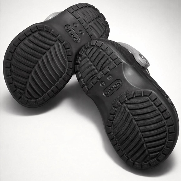 CROCS Kids' Fun Lab Classic Shark Clogs in black and grey. - Picture 4 of 5